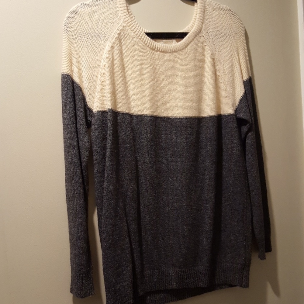 Cute cream and gray Long Sleeve